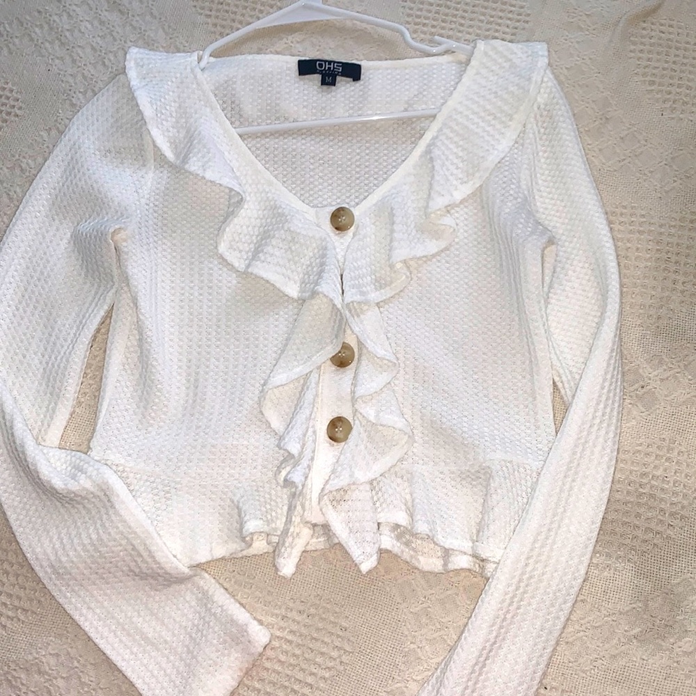 white cute top